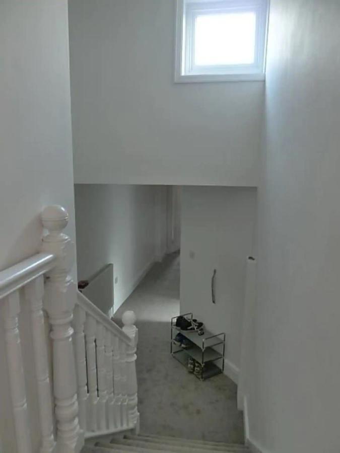Top Floor Flat With Sea View แฮร์นเบย์ ภายนอก รูปภาพ